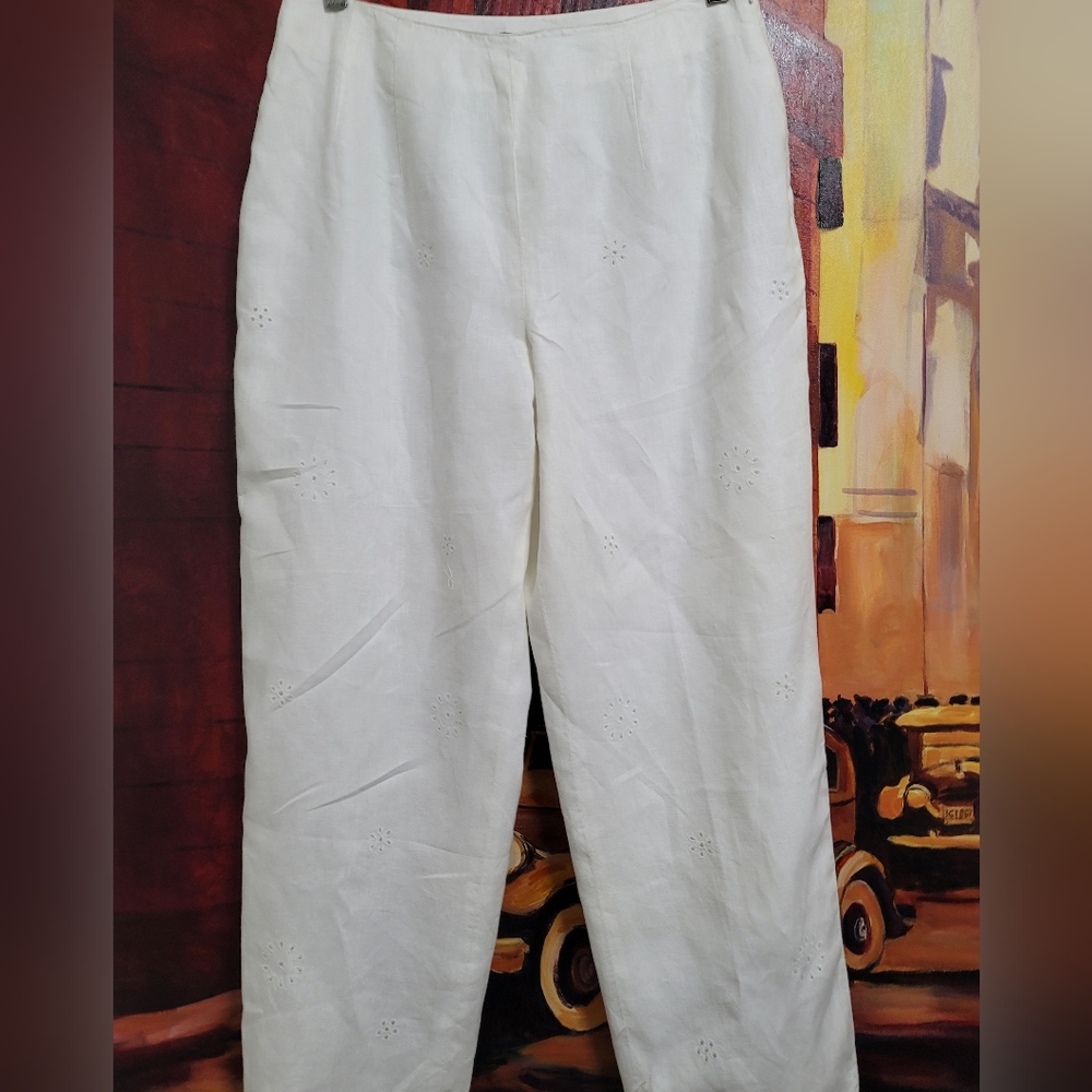 Charter Club White Linen Eyelet Lace Scalloped Hem Straight Leg Pants Size 8 - Picture 1 of 12